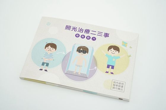 carte de voeux visuelle d'écran de 4,3 pouces avec la FCC intégrée de la CE ROHS d'usine de Shenzhen de haut-parleur/câble d'USB
