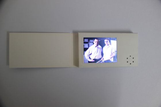 high resolution artwork lcd video card , 2G / 4G Advertising video booklet