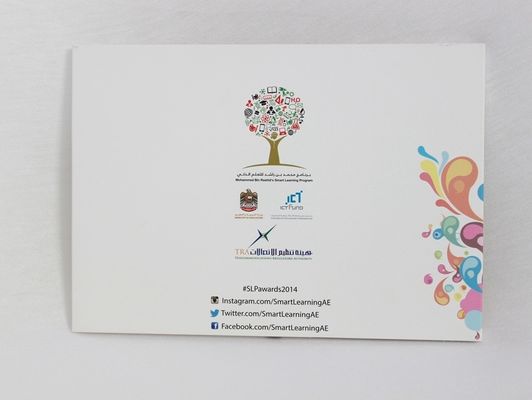 Carte visuelle s'ouvrante rechargeable de brochure d'affichage à cristaux liquides de Veremonies avec l'écran/port USB de TFT