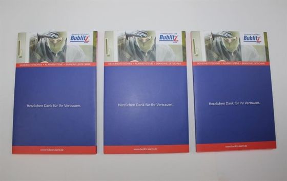 4.3Inch Multi - pages Video Booklet for Trade Show , 512M lcd video brochure card